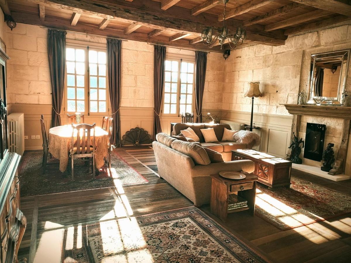 Château des Sénéchaux, Bourdeilles Esterno foto