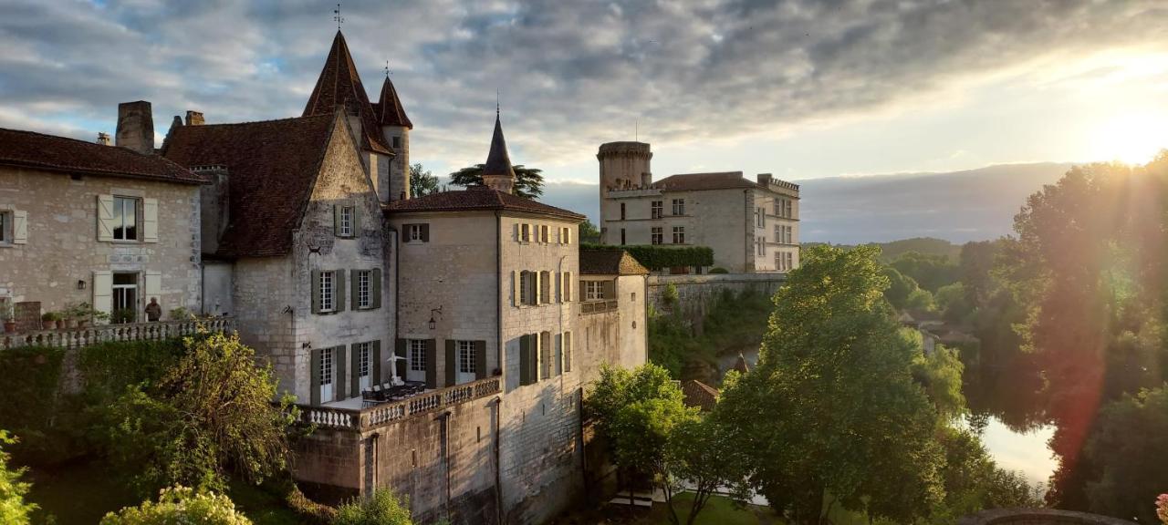 Château des Sénéchaux, Bourdeilles Esterno foto